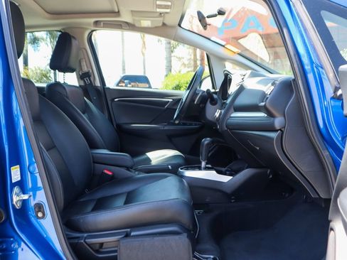 Used 2015 Honda Fit EX image 35