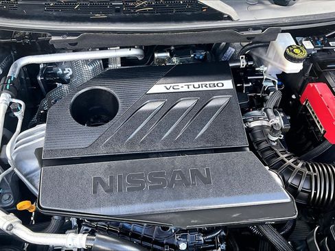 Certified 2025 Nissan Rogue SV FWD image 32