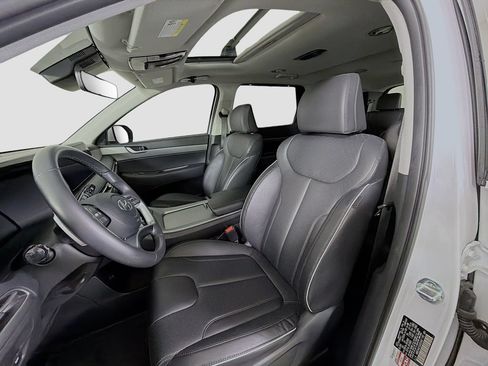 Used 2025 Hyundai Palisade XRT FWD image 12