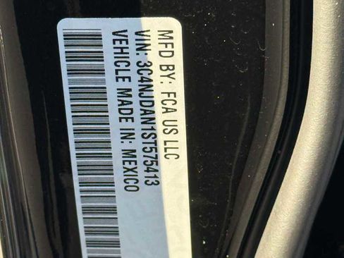 New 2025 Jeep Compass Sport AWD/4WD image 33