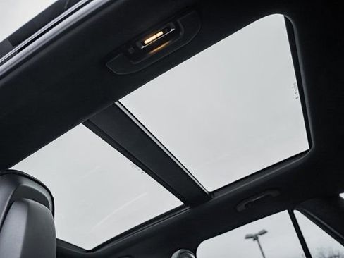 New 2026 Mercedes-Benz GLC 300 4MATIC image 32