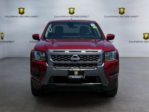 Used 2025 Nissan Frontier SV RWD image 8