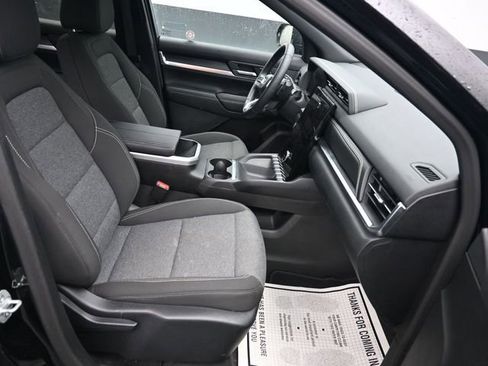 Used 2025 GMC Terrain Elevation image 8