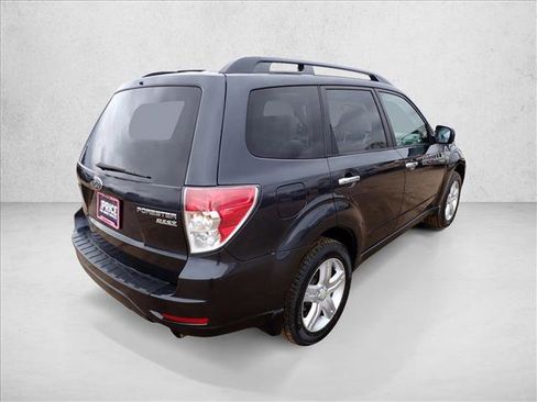 Used 2010 Subaru Forester 2.5X Premium w/ Popular Equipment Group 1A AWD/4WD image 4