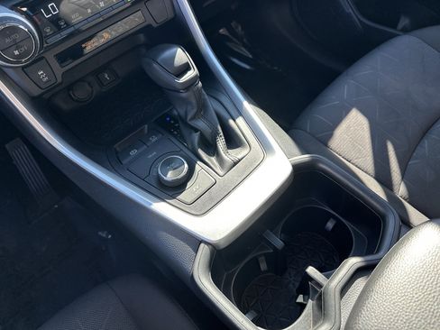 Certified 2022 Toyota RAV4 XLE image 26