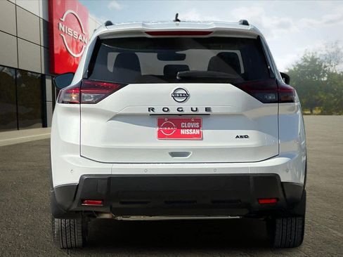 New 2026 Nissan Rogue SV image 8