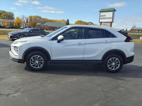 Used 2024 Mitsubishi Eclipse Cross ES image 7