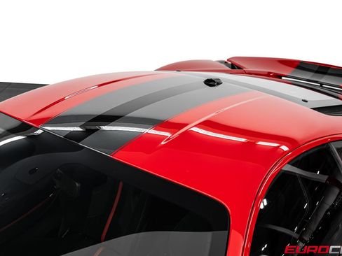 Used 2019 Ferrari 488 Pista Coupe RWD image 17