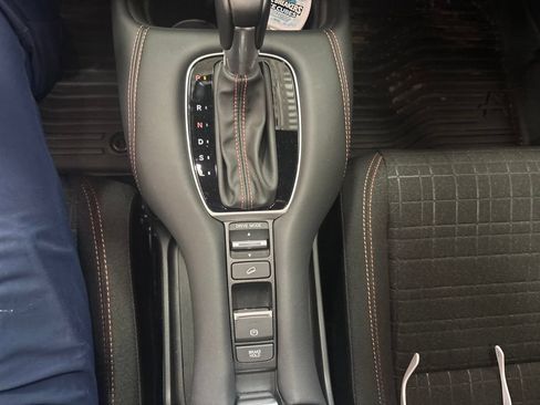 Used 2025 Honda HR-V Sport image 16
