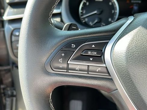 Used 2025 INFINITI QX50 Sport AWD/4WD image 13