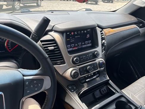 Used 2016 GMC Yukon Denali w/ Open Road Package AWD/4WD image 10