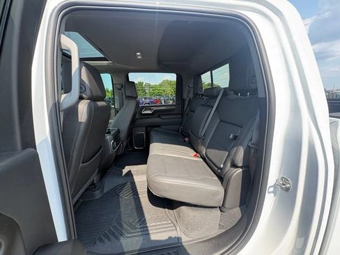 Used 2025 Chevrolet Silverado 2500 LTZ w/ LTZ Plus Package AWD/4WD image 25