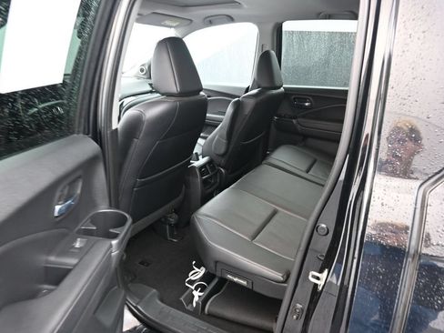 Used 2019 Honda Ridgeline RTL-E image 18