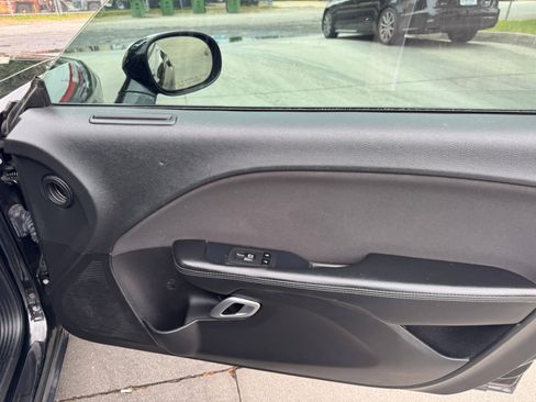 Used 2019 Dodge Challenger R/T image 18