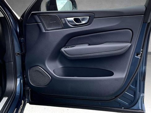 Certified 2026 Volvo XC60 B5 Plus w/ Climate Package image 28