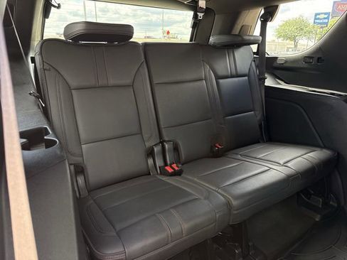 Used 2021 Chevrolet Tahoe RST w/ Luxury Package AWD/4WD image 36