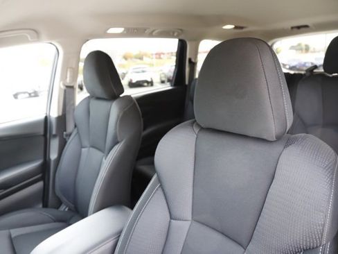 Used 2024 Subaru Ascent Premium w/ Convenience Package image 14