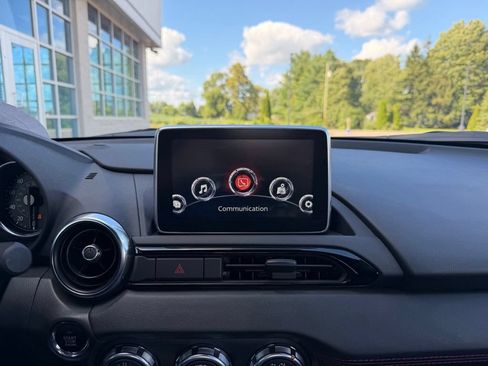 Used 2016 MAZDA MX-5 Miata Grand Touring RWD image 13