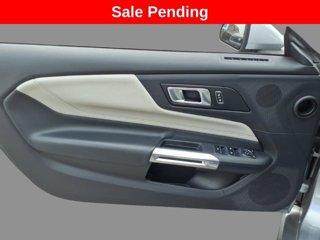 Used 2024 Ford Mustang Convertible RWD image 15