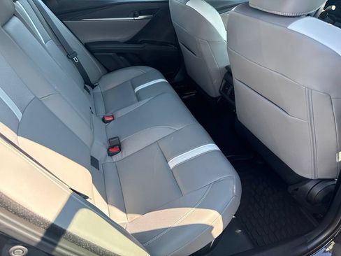 Used 2025 Toyota Camry SE w/ Convenience Package AWD/4WD image 17