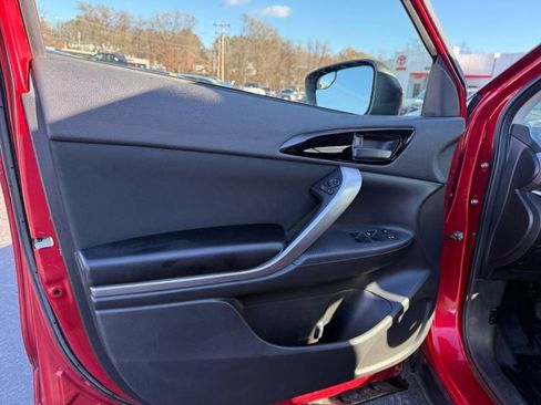 Used 2018 Mitsubishi Eclipse Cross ES image 21