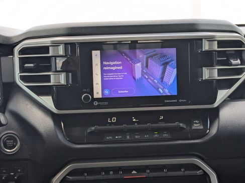 Used 2022 Toyota Tundra SR5 w/ SR5 Convenience Package image 20