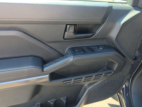 New 2026 Toyota Tacoma SR5 AWD/4WD image 11