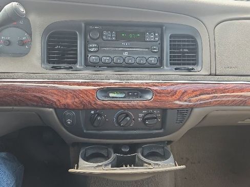 Used 2002 Mercury Grand Marquis GS RWD image 25