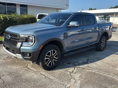 Used 2024 Ford Ranger Lariat w/ FX4 Off-Road Package AWD/4WD image 3