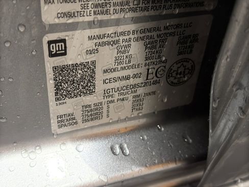 Used 2025 GMC Sierra 1500 Elevation image 38