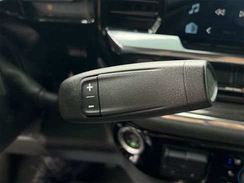 Used 2024 Chevrolet Silverado 2500 LTZ w/ LTZ Plus Package image 18