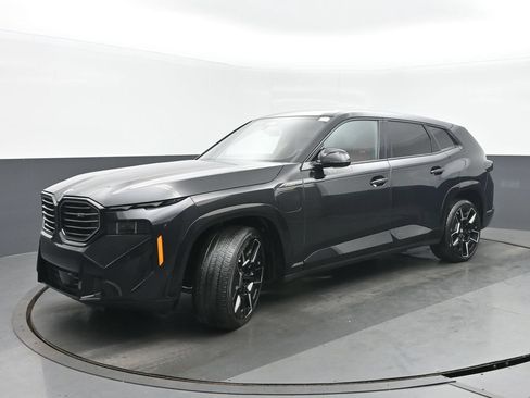 Used 2023 BMW XM AWD/4WD image 7