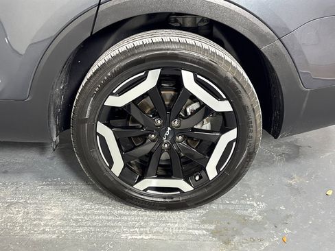 Certified 2024 Kia Telluride S w/ S Sunroof Package image 35