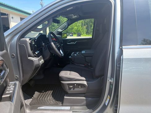 New 2026 GMC Sierra 1500 SLE AWD/4WD image 11