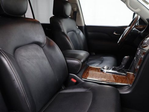 Used 2018 INFINITI QX80 4WD w/ Driver Assistance Package image 24