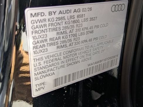 New 2026 Audi SQ8 Premium Plus AWD/4WD image 17