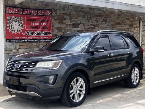 Used 2016 Ford Explorer Limited w/ Equipment Group 301A AWD/4WD image 2