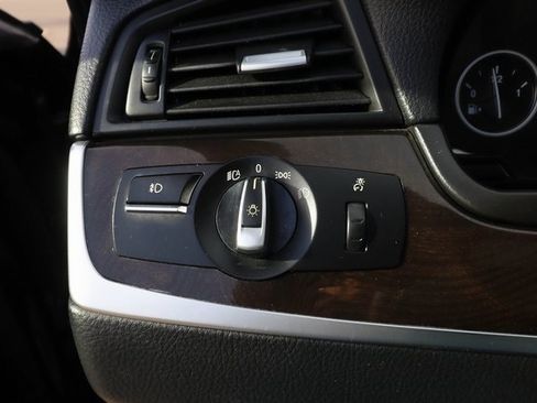 Used 2015 BMW 528i xDrive 528i xDrive image 51