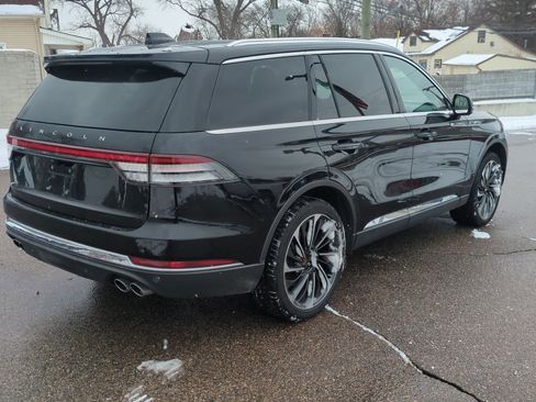 Used 2025 Lincoln Aviator Reserve w/ Equipment Group 201A image 19
