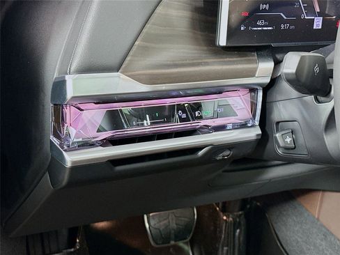 New 2026 BMW 740i xDrive 740i xDrive w/ Premium Package image 10