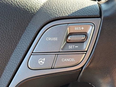 Used 2013 Hyundai Santa Fe Limited w/ Technology Pkg AWD/4WD image 23