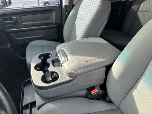 Used 2015 RAM 1500 Express image 16