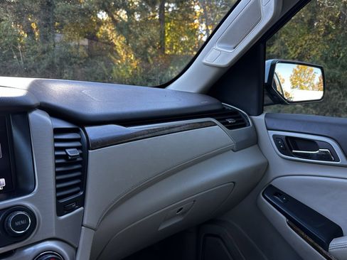 Used 2015 GMC Yukon XL Denali w/ Touring Package image 26