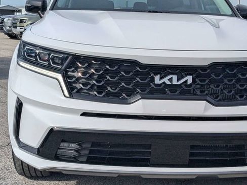 Used 2023 Kia Sorento SX AWD/4WD image 9