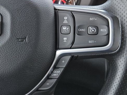 New 2025 RAM 2500 Tradesman AWD/4WD image 18