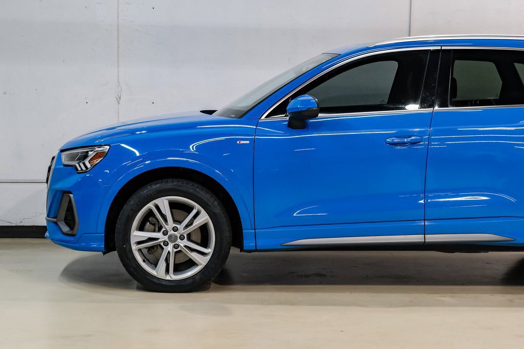 Used 2020 Audi Q3 2.0T Premium Plus w/ Premium Plus Package AWD/4WD image 13