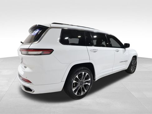 Used 2022 Jeep Grand Cherokee L Overland image 4
