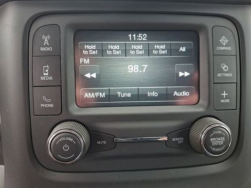 Used 2024 RAM 2500 Tradesman w/ Chrome Appearance Group image 16