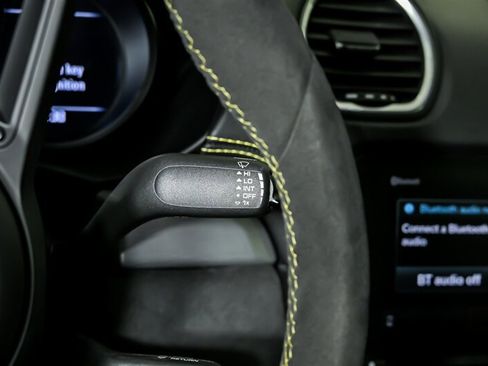 Used 2020 Porsche 718 Cayman GT4 RWD image 27