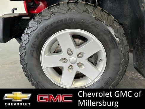 Used 2016 Jeep Wrangler Unlimited Sport w/ Quick Order Package 23S image 10